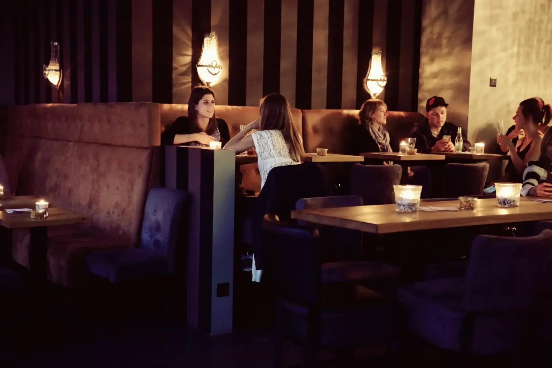 OscarOne Bar & Lounge