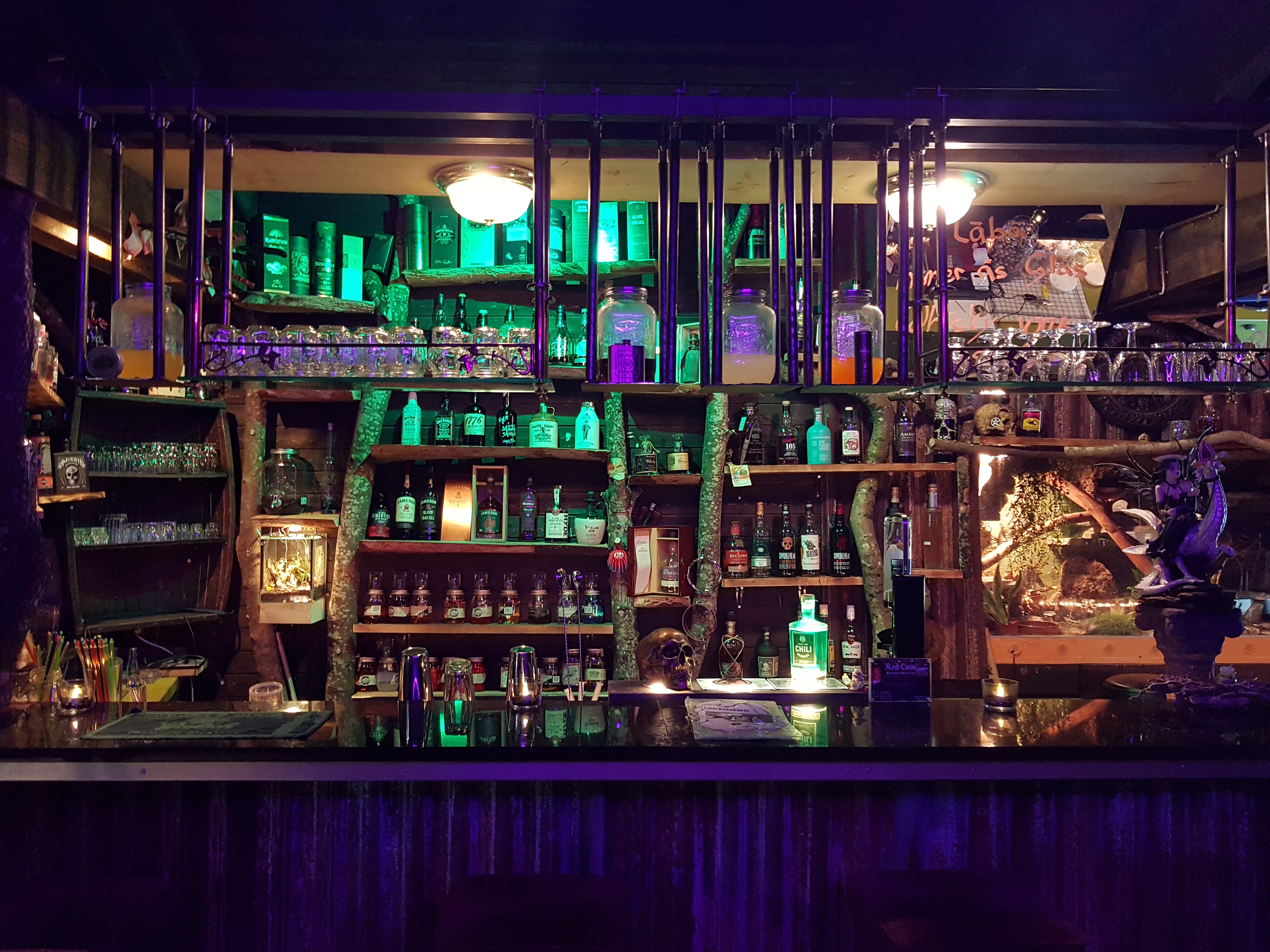 Red Cave Moonshine Bar