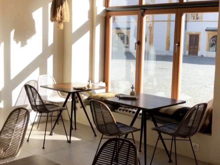 APOTHECA CAFE - BRUNCH - BAR