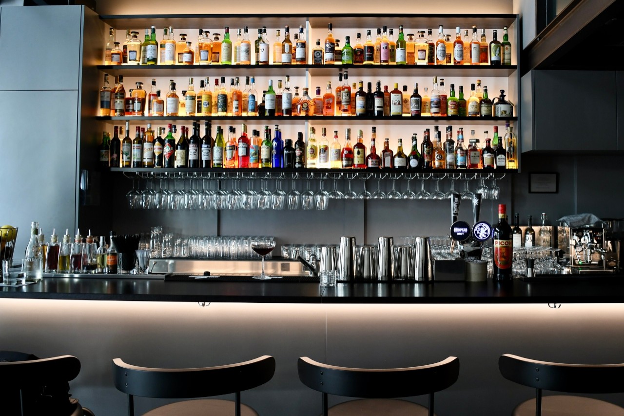 LE FUMOIR BAR & LOUNGE