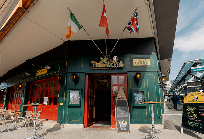 Mr. Pickwick Pub