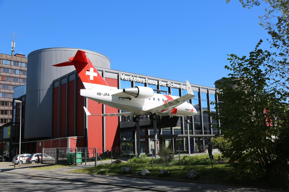 Aussenansicht des Verkehrshaus Luzern